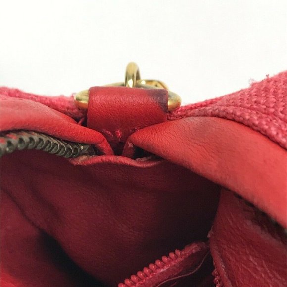 AUTHENTIC CHANEL Fringe tassel Shoulder Bag - Picture 5 of 10